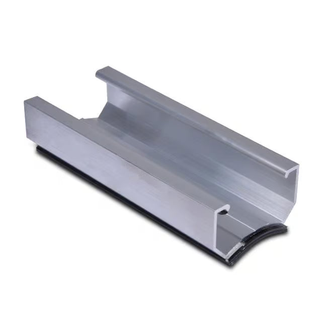 novotegra Kurzprofil C33 R39,4 mit EPDM 125mm