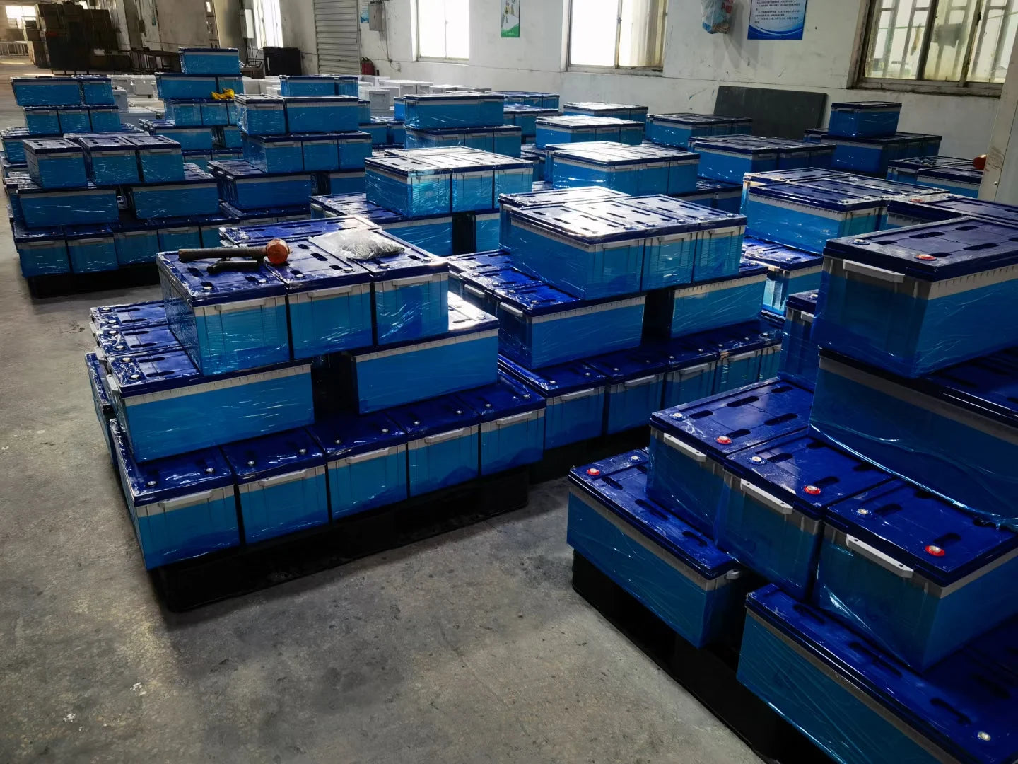 Huixin Power Co., Ltd - Speicher - Deep cycle AGM Battery 12V250AH - Art. 19695