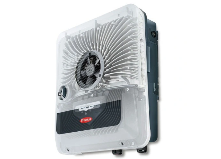 Fronius SYMO GEN24 4.0 PLUS Hybrid Wechselrichter 4 kW, 3PH, 2 MPPT, IP66
