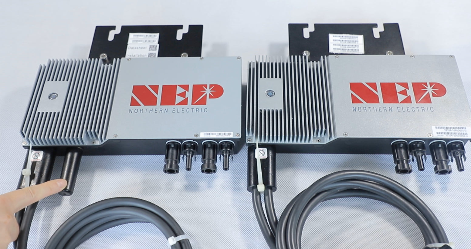 Xiamen Xiangyu New Energy Co., Ltd. - Wechselrichter - NEP
                                                        BDM-600X with/PLC with 2.6m ac cable BDM600X BDM-600X with/PLC with 2,6m ac cable - Art. 50254