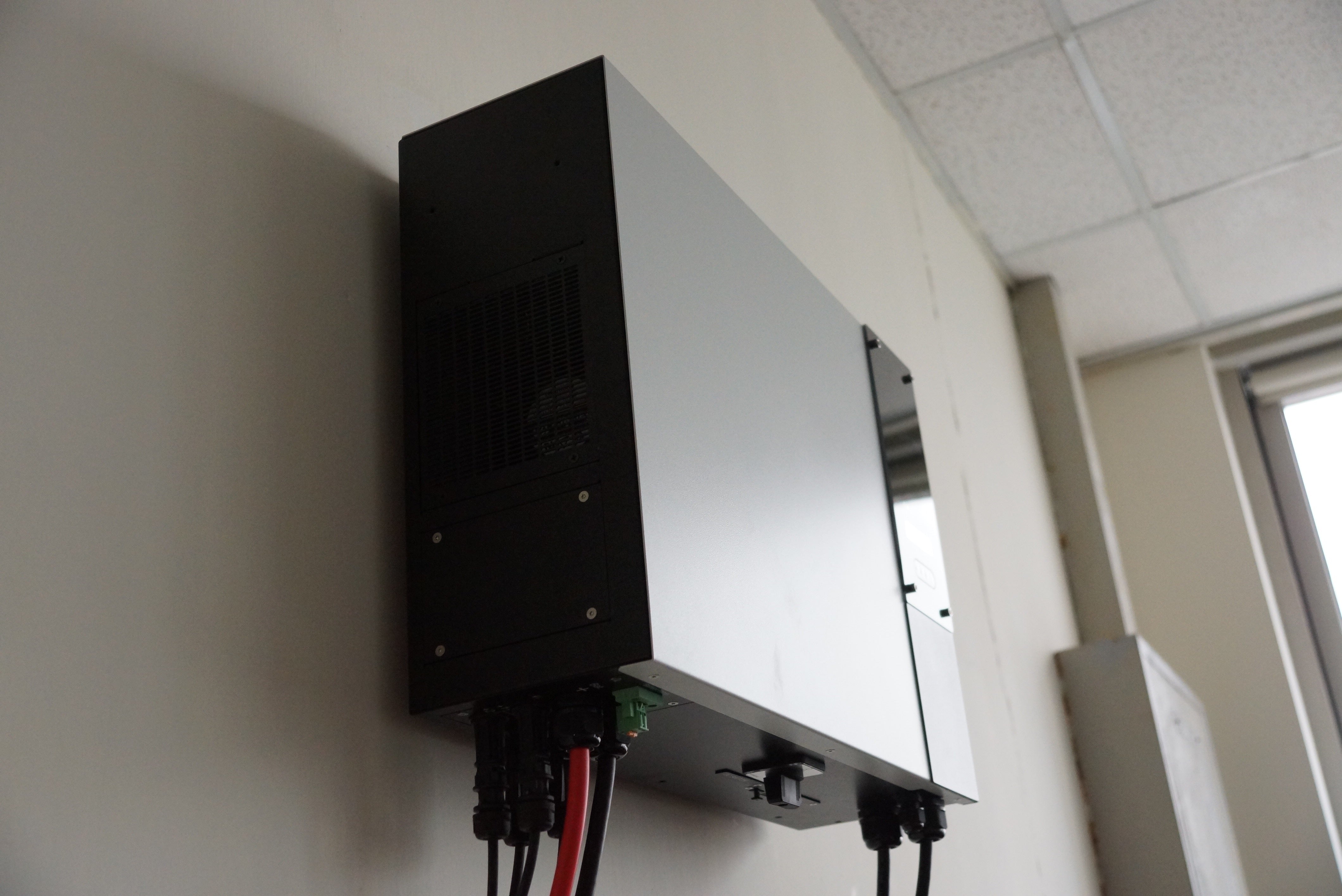 UrVOLT Co., Ltd. - Wechselrichter - PH hybrid PV inverter PH-5000N-D - Art. 30426