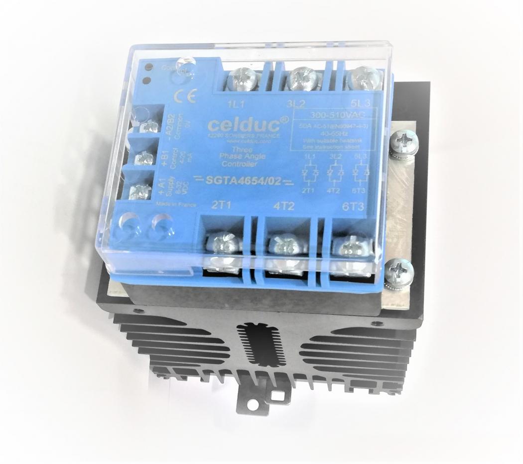 SMARTFOX Leistungssteller 3x400 bis 12kW inkl. Kühlkörper groß